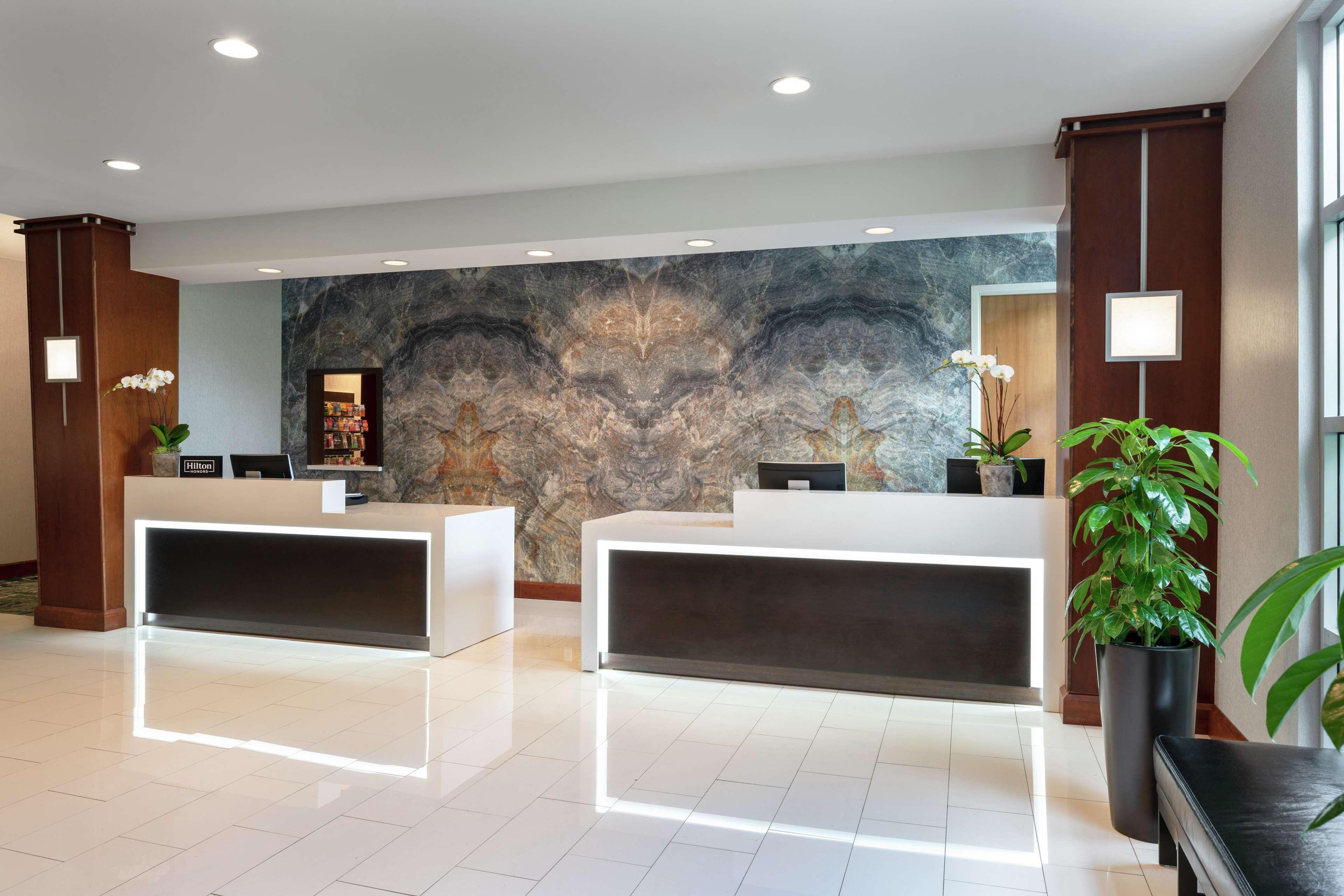 Doubletree By Hilton San Francisco Airport North Bayfront Hotel Brisbane Exterior foto